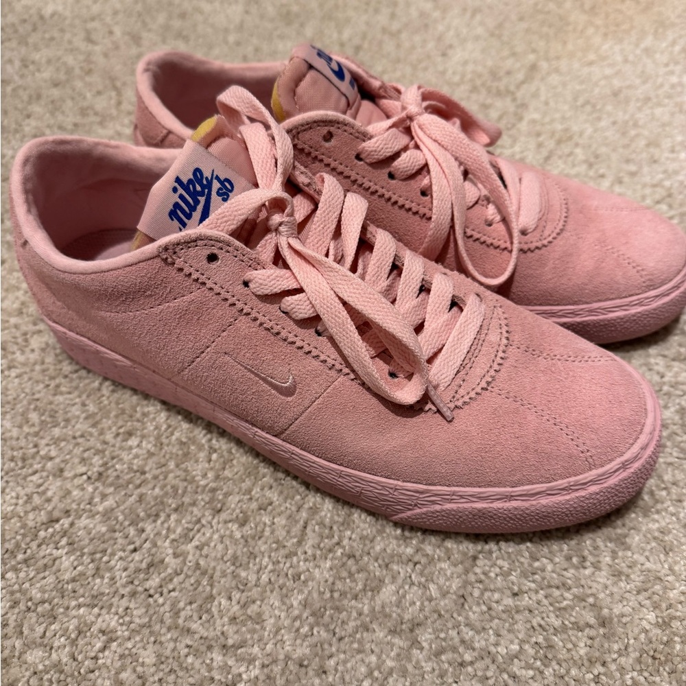 Nike SB NBA Bruin Low Men’s size 6 ‘Bubblegum’